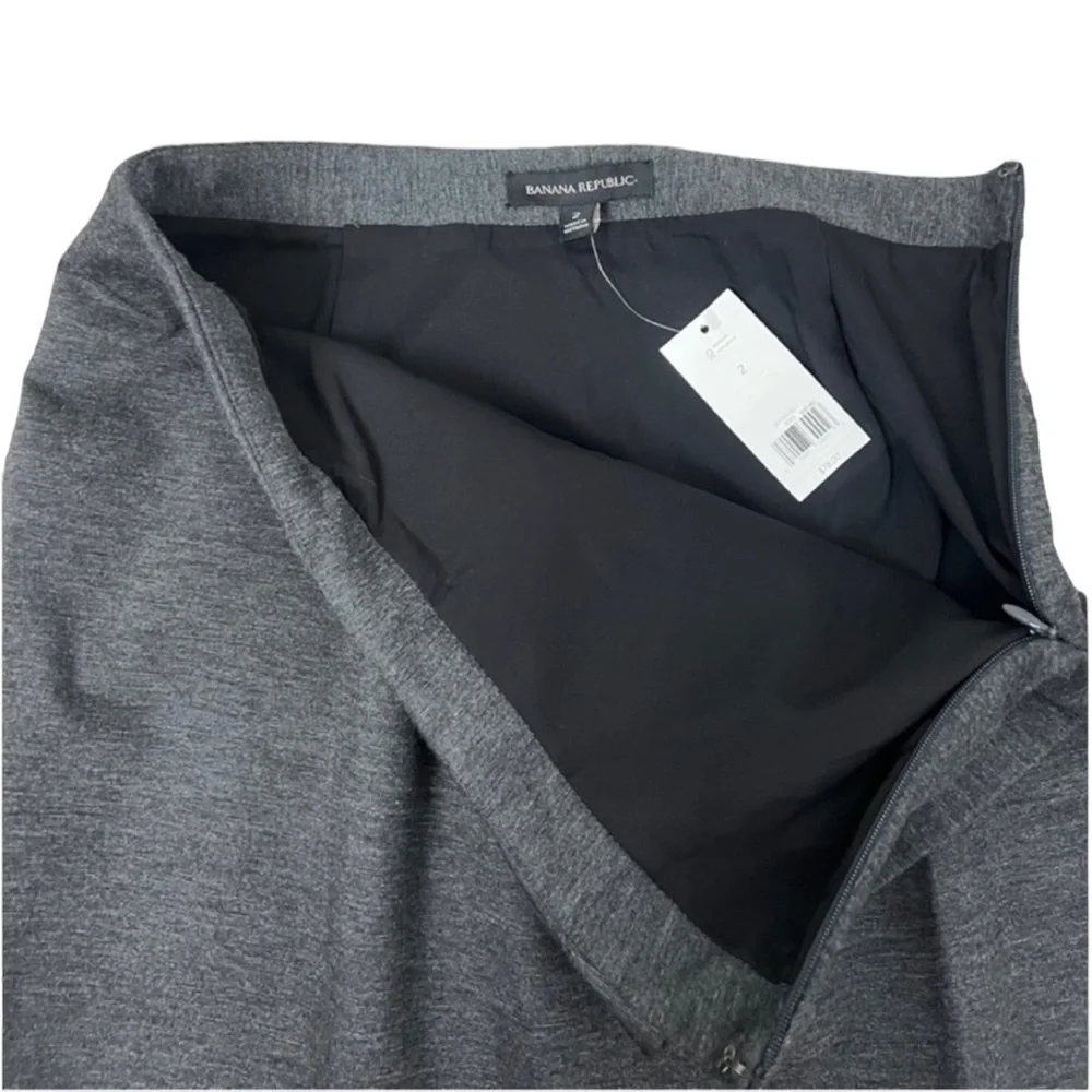 NWT Banana Republic Heather Gray Pencil Skirt - Size 2